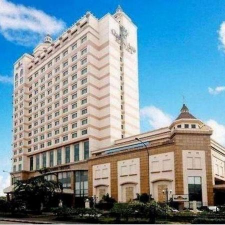 Oasis Amir Hotel Jakarta Exteriör bild