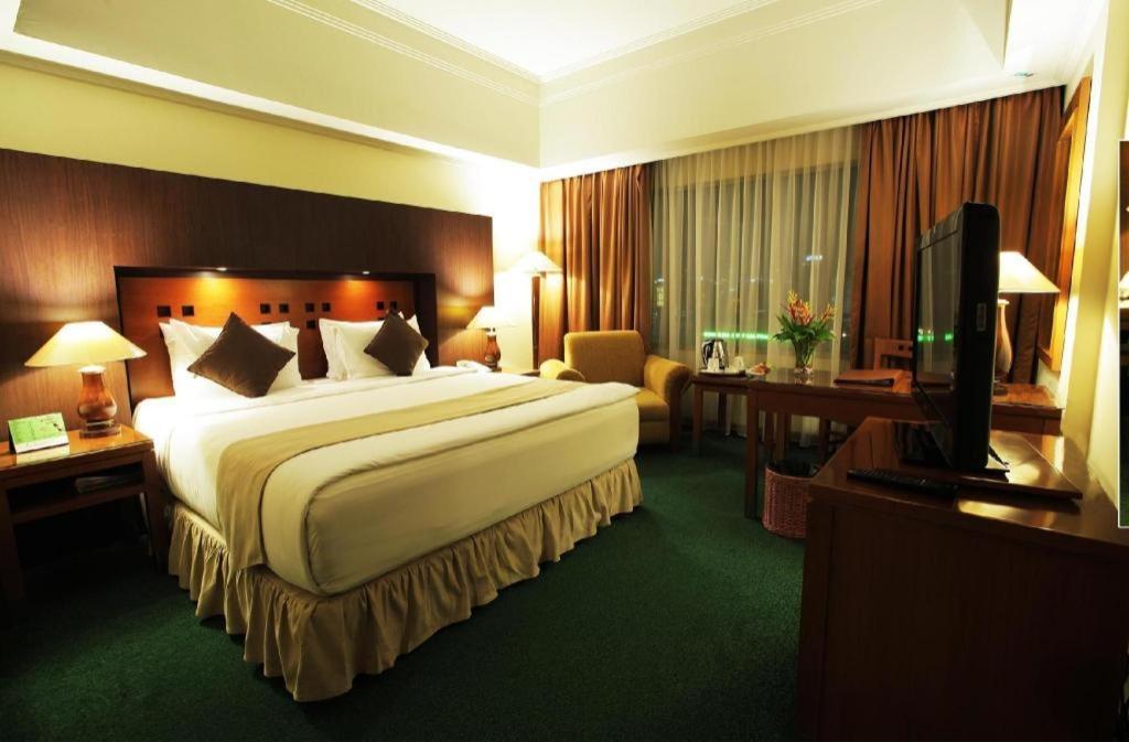 Oasis Amir Hotel Jakarta Exteriör bild